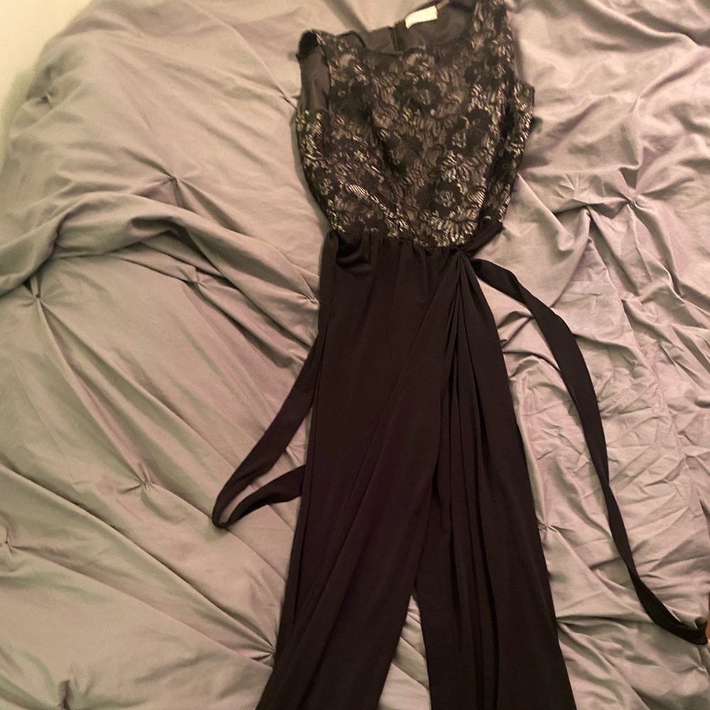 Black Calvin Klein jumper- size 6